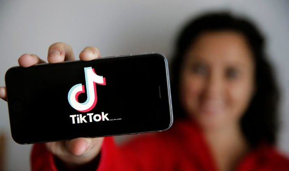 TikTok Yazısı Olmadan Video İndirme